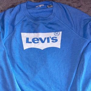 Levi’s crew neck